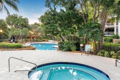 Copropriété à louer à Miami, Floride: 2 chambres, 142.6 m2 № 1998135 - photo 21