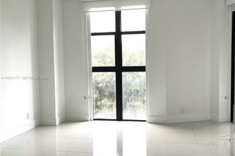 Copropriété à louer à Miami, Floride: 2 chambres, 142.6 m2 № 1998135 - photo 16