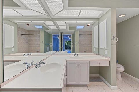 Villa ou maison à louer à Palm Harbor, Floride: 3 chambres, 195.84 m2 № 2418872 - photo 22