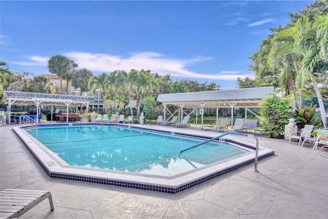 Condo in Lauderdale Lakes, Florida, 2 bedrooms  № 1840847 - photo 22
