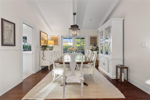 Casa en venta en Palmetto Bay, Florida, 5 dormitorios, 266.26 m2 № 1895307 - foto 9