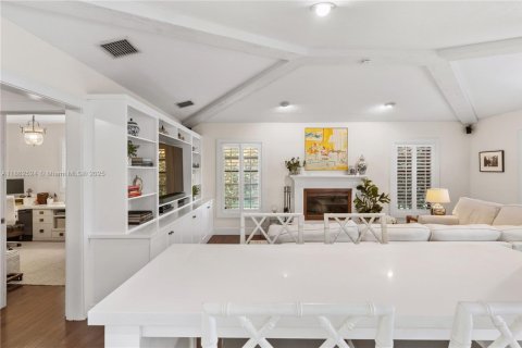 Casa en venta en Palmetto Bay, Florida, 5 dormitorios, 266.26 m2 № 1895307 - foto 16