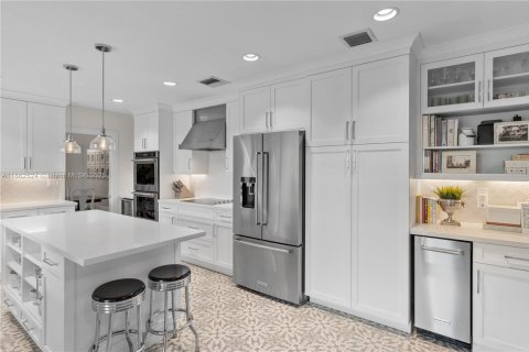 Casa en venta en Palmetto Bay, Florida, 5 dormitorios, 266.26 m2 № 1895307 - foto 11