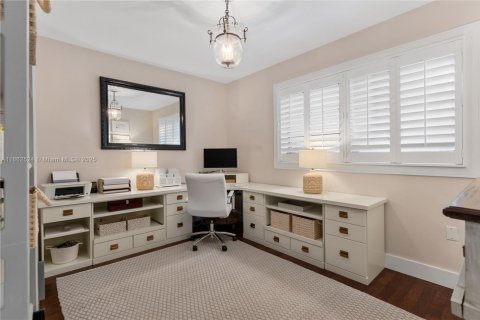 Casa en venta en Palmetto Bay, Florida, 5 dormitorios, 266.26 m2 № 1895307 - foto 20