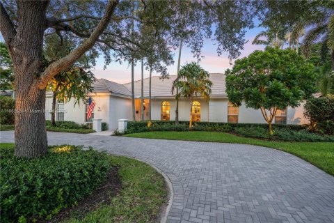 Casa en venta en Palmetto Bay, Florida, 5 dormitorios, 266.26 m2 № 1895307 - foto 4