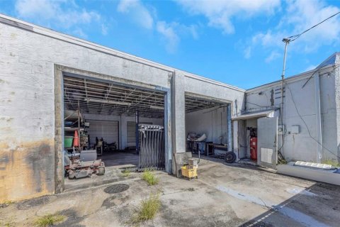 Propiedad comercial en venta en Clearwater, Florida, 419.92 m2 № 2430806 - foto 24