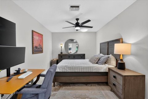 Villa ou maison à vendre à Bradenton, Floride: 3 chambres, 199.28 m2 № 2306238 - photo 20