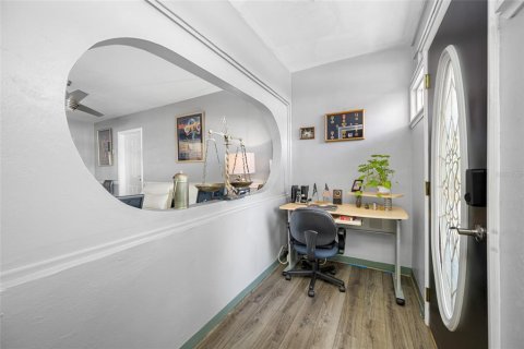 Villa ou maison à vendre à Saint Petersburg, Floride: 2 chambres, 102.19 m2 № 1675527 - photo 2