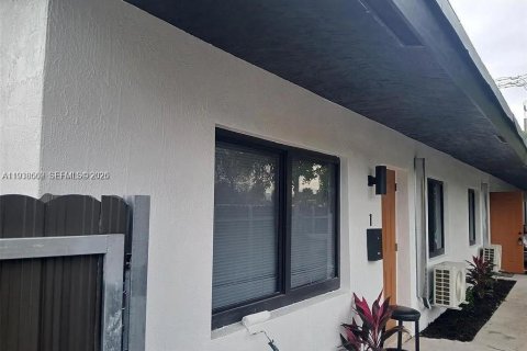 Appartement à louer à Pompano Beach, Floride: 2 chambres, 337.98 m2 № 1996290 - photo 18