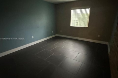 Touwnhouse à louer à Homestead, Floride: 4 chambres, 171.87 m2 № 1969268 - photo 22