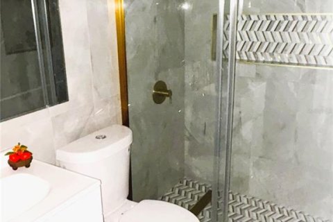 Купить виллу или дом в Тампа, Флорида 3 комнаты, 84.73м2, № 2098753 - фото 8