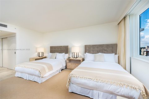 Condo in Miami Beach, Florida, 2 bedrooms  № 2022987 - photo 8