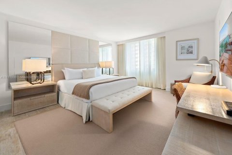 Condo in Miami Beach, Florida, 2 bedrooms  № 2022987 - photo 3