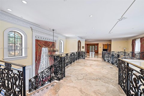 Casa en venta en Jupiter, Florida, 9 dormitorios, 2259.38 m2 № 1935649 - foto 24