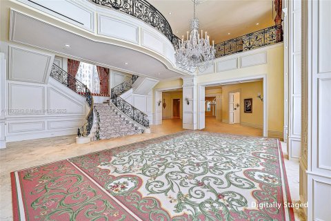 Casa en venta en Jupiter, Florida, 9 dormitorios, 2259.38 m2 № 1935649 - foto 6