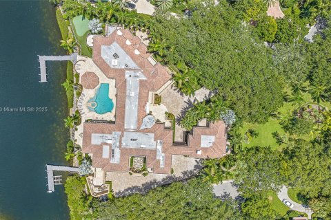 Casa en venta en Jupiter, Florida, 9 dormitorios, 2259.38 m2 № 1935649 - foto 5