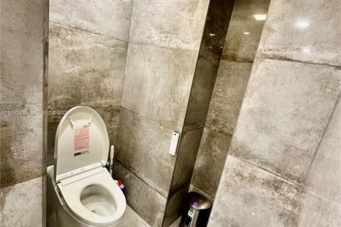 Condominio en venta en Aventura, Florida, 3 dormitorios, 169.55 m2 № 2062712 - foto 13