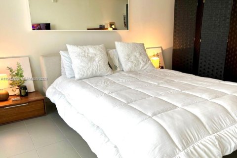 Copropriété à louer à Miami, Floride: 54.63 m2 № 2000611 - photo 30