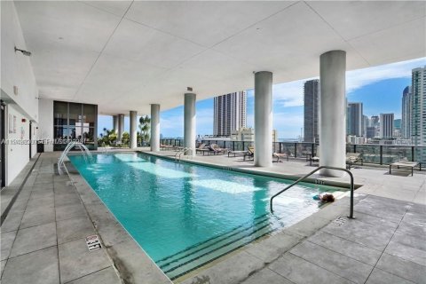 Copropriété à louer à Miami, Floride: 54.63 m2 № 2000611 - photo 12