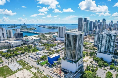 Copropriété à louer à Miami, Floride: 54.63 m2 № 2000611 - photo 3