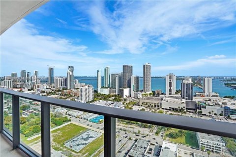 Copropriété à louer à Miami, Floride: 54.63 m2 № 2000611 - photo 5