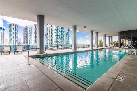Copropriété à louer à Miami, Floride: 54.63 m2 № 2000611 - photo 11