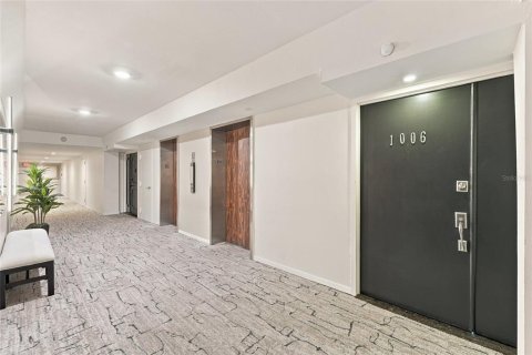 Copropriété à vendre à Sarasota, Floride: 1 chambre, 91.97 m2 № 2416949 - photo 18