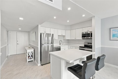Copropriété à vendre à Sarasota, Floride: 1 chambre, 91.97 m2 № 2416949 - photo 20