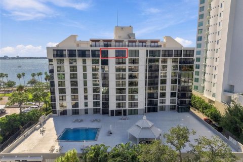 Copropriété à vendre à Sarasota, Floride: 1 chambre, 91.97 m2 № 2416949 - photo 17