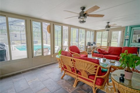 House in Summerfield, Florida 3 bedrooms, 209.22 sq.m. № 1552064 - photo 16