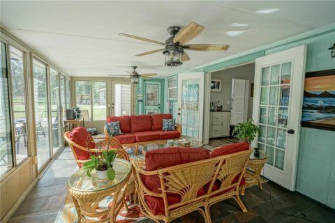 House in Summerfield, Florida 3 bedrooms, 209.22 sq.m. № 1552064 - photo 18