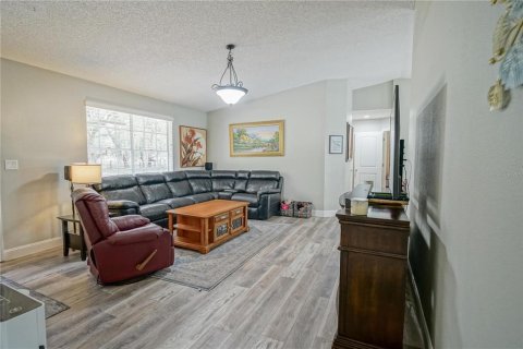 House in Summerfield, Florida 3 bedrooms, 209.22 sq.m. № 1552064 - photo 5