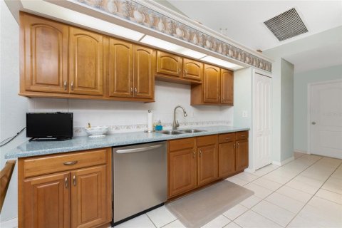 House in Punta Gorda, Florida 3 bedrooms, 174.01 sq.m. № 1214372 - photo 20
