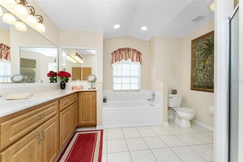 House in Punta Gorda, Florida 3 bedrooms, 174.01 sq.m. № 1214372 - photo 28