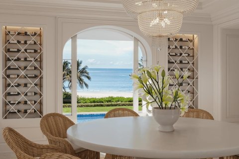 House in Palm Beach, Florida 7 bedrooms, 523.69 sq.m. № 2261886 - photo 14