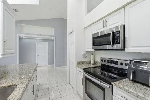 Villa ou maison à vendre à Port St. Lucie, Floride: 3 chambres, 147.06 m2 № 2254368 - photo 24