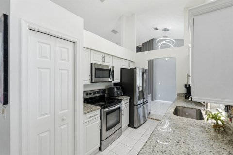 Villa ou maison à vendre à Port St. Lucie, Floride: 3 chambres, 147.06 m2 № 2254368 - photo 26