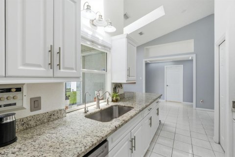 Villa ou maison à vendre à Port St. Lucie, Floride: 3 chambres, 147.06 m2 № 2254368 - photo 23