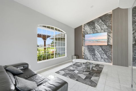 Villa ou maison à vendre à Port St. Lucie, Floride: 3 chambres, 147.06 m2 № 2254368 - photo 9