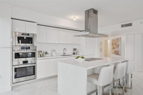 Copropriété à vendre à Sunny Isles Beach, Floride: 3 chambres, 175.77 m2 № 2033832 - photo 18