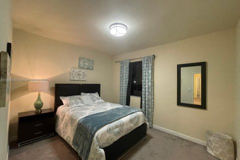 Снять в аренду виллу или дом в Хайалиа, Флорида 4 спальни, 223.15м2, № 2022355 - фото 24