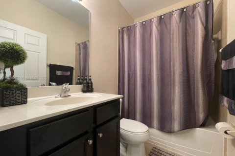 Снять в аренду виллу или дом в Хайалиа, Флорида 4 спальни, 223.15м2, № 2022355 - фото 23