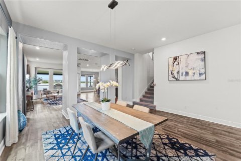 Casa en alquiler en Orlando, Florida, 5 dormitorios, 382.2 m2 № 1908367 - foto 14