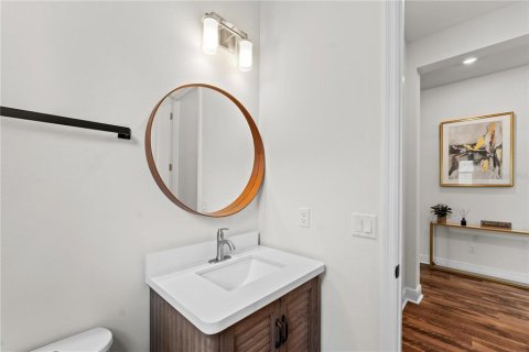 Casa en alquiler en Orlando, Florida, 5 dormitorios, 382.2 m2 № 1908367 - foto 12