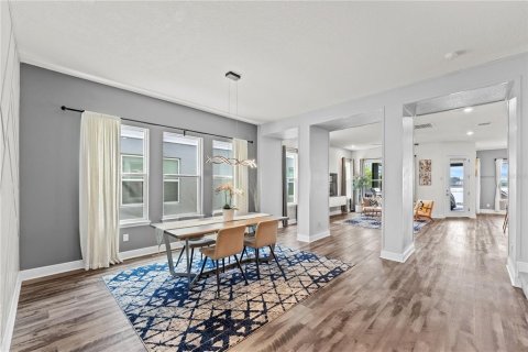 Casa en alquiler en Orlando, Florida, 5 dormitorios, 382.2 m2 № 1908367 - foto 13