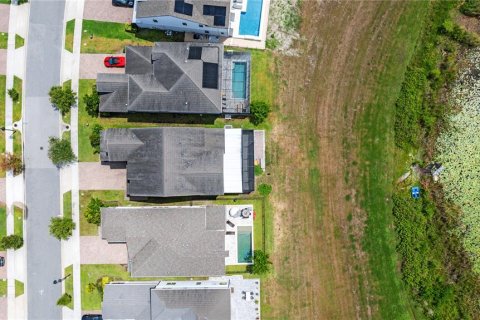Casa en alquiler en Orlando, Florida, 5 dormitorios, 382.2 m2 № 1908367 - foto 4