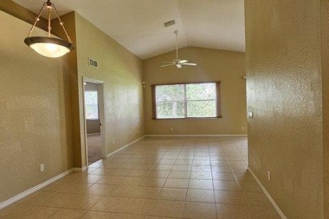 Casa en alquiler en Punta Gorda, Florida, 3 dormitorios, 169.92 m2 № 1904142 - foto 23