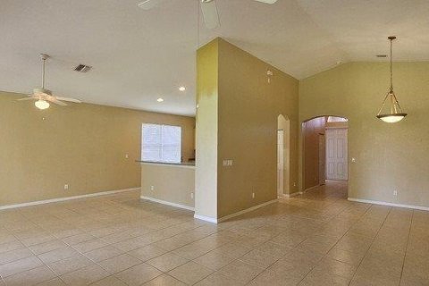 Casa en alquiler en Punta Gorda, Florida, 3 dormitorios, 169.92 m2 № 1904142 - foto 7