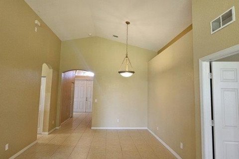 Casa en alquiler en Punta Gorda, Florida, 3 dormitorios, 169.92 m2 № 1904142 - foto 11