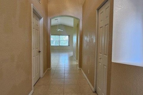 Casa en alquiler en Punta Gorda, Florida, 3 dormitorios, 169.92 m2 № 1904142 - foto 28
